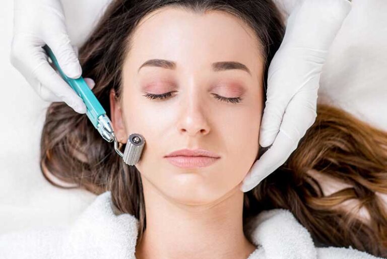 Read more about the article What is Microneedling Facial?